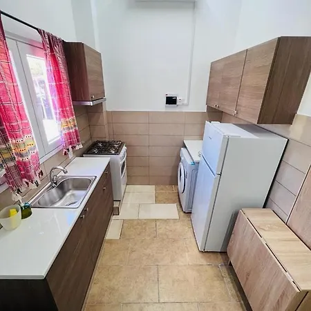 公寓 Cozy And Traditional - Ec 拉纳卡