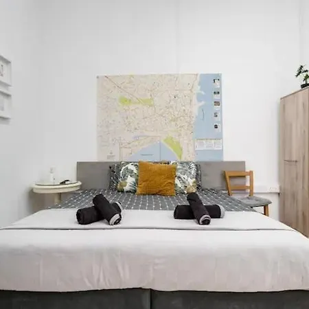 Cozy And Traditional - Ec * 拉纳卡