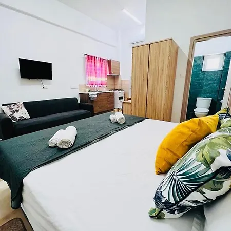 Cozy And Traditional - Ec ラルナカ