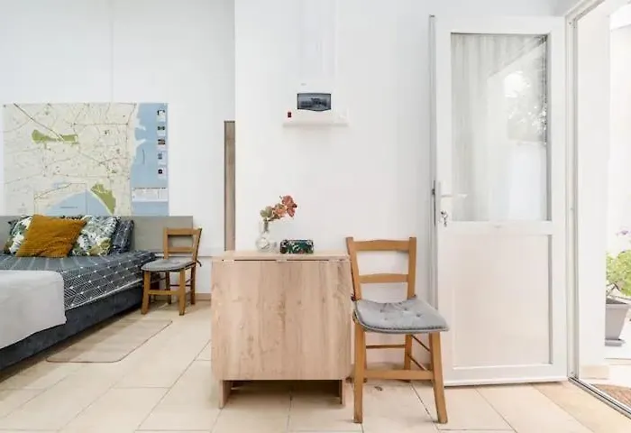 Cozy And Traditional - Ec *